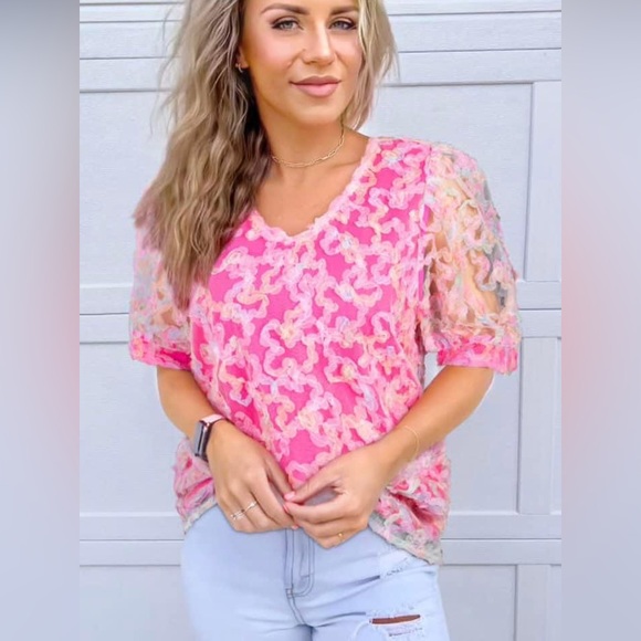 Tops - 💞fully lined, sequined overlay top
